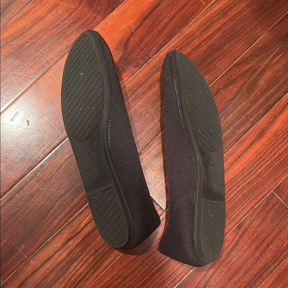 Rothy's the flat solid black - Picture 4 of 6